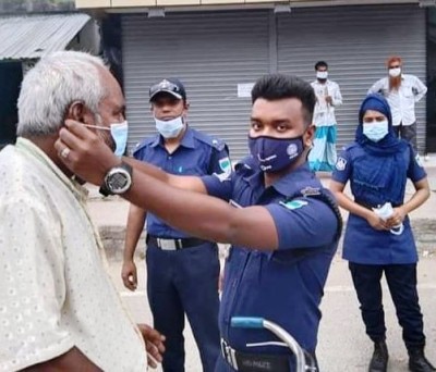 মেহেরপুর জেলা পুলিশের জনসচেতনতা মূলক প্রচারণা