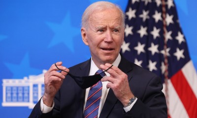 টিকার দুই ডোজ প্রাপ্তদের মাস্ক পরার প্রয়োজন নেই: বাইডেন