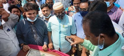 শ্রীনগরে বীরতারায় রাস্তার উন্নয়ন কাজ উদ্বোধন শ্রীনগরে বীরতারায় রাস্তার উন্নয়ন কাজ উদ্বোধন