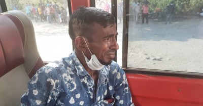 এমন কষ্টের চেয়ে মরে গেলেই বোধহয় ভালো হতো: কাঁদতে কাঁদতে বলেন বাসচালক