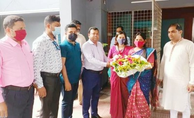 শিবগঞ্জে নবাগত ইউএনও’র যোগদান শিবগঞ্জে নবাগত ইউএনও’র যোগদান