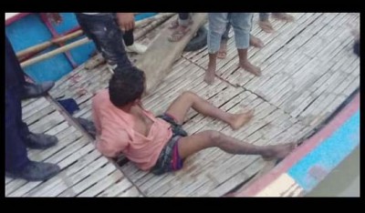 পদ্মা নদীতে ট্রলার ছিনতাই করতে গিয়ে গণপিটুনিতে একজন নিহত, আহত -২ পদ্মা নদীতে ট্রলার ছিনতাই করতে গিয়ে গণপিটুনিতে একজন নিহত, আহত -২