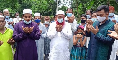 মেহেরপুরে জার্মান-বাংলা সিটি গার্ডেন এলাকায় সড়কের উদ্বোধন মেহেরপুরে জার্মান-বাংলা সিটি গার্ডেন এলাকায় সড়কের উদ্বোধন