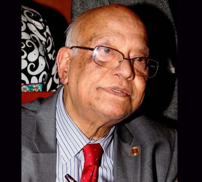 সিএমএইচে ভর্তি করোনা আক্রান্ত আবুল মাল আবদুল মুহিত