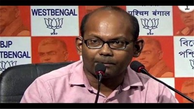 ‘লেডি তালিবান’ দেখতে চাইলে বাংলায় আসুন, কালীঘাটেই দেখা মিলবে ‘লেডি তালিবান’ দেখতে চাইলে বাংলায় আসুন, কালীঘাটেই দেখা মিলবে