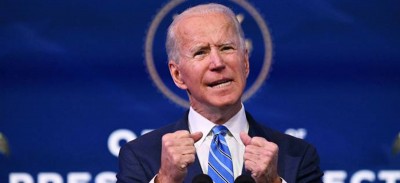 কাবুলে জোড়া বোমা হামলাকারীদের ধরার অঙ্গীকার বাইডেনের