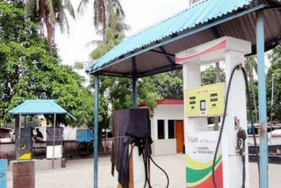 ৬ ঘন্টা করে বন্ধ সিএনজি স্টেশন ৬ ঘন্টা করে বন্ধ সিএনজি স্টেশন