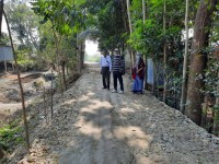 সংবাদ প্রকাশের পর শ্রীনগরের বাড়ৈখালীতে রাস্তা সংস্কার সংবাদ প্রকাশের পর শ্রীনগরের বাড়ৈখালীতে রাস্তা সংস্কার