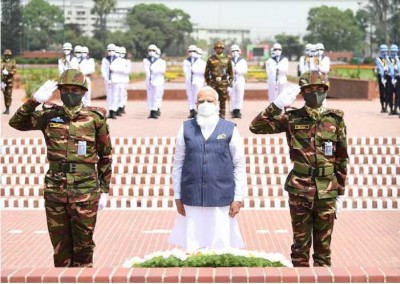 জাতীয় স্মৃতিসৌধে ভারতের প্রধানমন্ত্রী মোদির শ্রদ্ধা জাতীয় স্মৃতিসৌধে ভারতের প্রধানমন্ত্রী মোদির শ্রদ্ধা