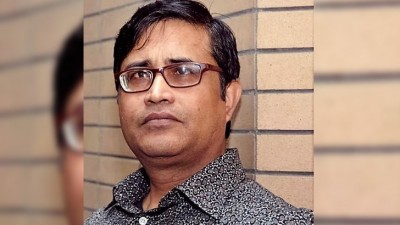 পদ-পদবি বাগালেই ছাগল কখনও রেসের তেজি ঘোড়া হয় না: মারুফ কামাল পদ-পদবি বাগালেই ছাগল কখনও রেসের তেজি ঘোড়া হয় না: মারুফ কামাল