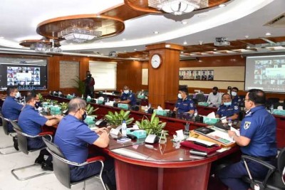 পুলিশের সব ইউনিটপ্রধানকে কঠোর হওয়ার নির্দেশ দিলেন আইজিপি পুলিশের সব ইউনিটপ্রধানকে কঠোর হওয়ার নির্দেশ দিলেন আইজিপি