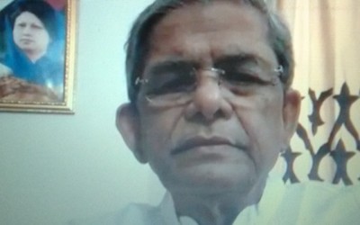বাংলাদেশ দুই দানবের হাতে পড়েছে : মির্জা ফখরুল বাংলাদেশ দুই দানবের হাতে পড়েছে : মির্জা ফখরুল