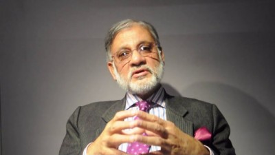 ব্যারিস্টার আবদুর রাজ্জাক আবারো রাজনীতিতে ফিরলেন ব্যারিস্টার আবদুর রাজ্জাক আবারো রাজনীতিতে ফিরলেন