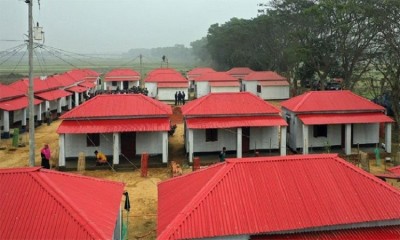 জুনে আরো অর্ধ লক্ষ ঘর পাচ্ছে ভূমি-গৃহহীন পরিবার জুনে আরো অর্ধ লক্ষ ঘর পাচ্ছে ভূমি-গৃহহীন পরিবার