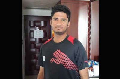 করোনা প্রাণ কেড়ে নিল আইপিএল খেলা ক্রিকেটার বিবেক যাদবের করোনা প্রাণ কেড়ে নিল আইপিএল খেলা ক্রিকেটার বিবেক যাদবের