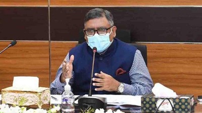 ঘরে ফেরা মানুষের ঢল দেখে মর্মাহত স্বাস্থ্যমন্ত্রী ঘরে ফেরা মানুষের ঢল দেখে মর্মাহত স্বাস্থ্যমন্ত্রী