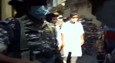 নারদ কাণ্ডে কলকাতার প্রাক্তন মেয়র ফিরহাদ হাকিম গ্রেফতার নারদ কাণ্ডে কলকাতার প্রাক্তন মেয়র ফিরহাদ হাকিম গ্রেফতার