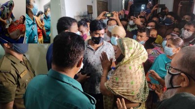 সাংবাদিক রোজিনাকে হাসপাতালে নিতে পরিবারের আপত্তি সাংবাদিক রোজিনাকে হাসপাতালে নিতে পরিবারের আপত্তি
