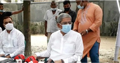 গণতন্ত্রিক সমাজকে ধ্বংস করে দেয়ার জন্য এটা সরকারের একটা নীল নকশা: ফখরুল গণতন্ত্রিক সমাজকে ধ্বংস করে দেয়ার জন্য এটা সরকারের একটা নীল নকশা: ফখরুল