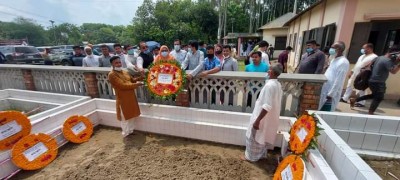 মাদারীপুরে দাদা ভাইয়ের ৩০তম মৃত্যুবার্ষিকী পালিত মাদারীপুরে দাদা ভাইয়ের ৩০তম মৃত্যুবার্ষিকী পালিত