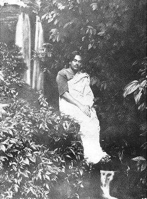 বিদ্রোহী কবির জন্ম দিবসে বিনম্র শ্রদ্ধা বিদ্রোহী কবির জন্ম দিবসে বিনম্র শ্রদ্ধা