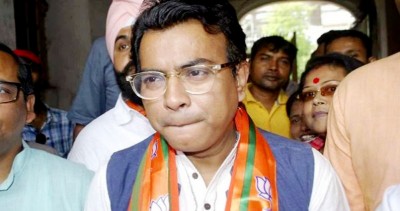 ত্রাণ বিতরণ করতে গিয়ে ‘চড়’ খেলেন অভিনেতা রুদ্রনীল! ত্রাণ বিতরণ করতে গিয়ে ‘চড়’ খেলেন অভিনেতা রুদ্রনীল!
