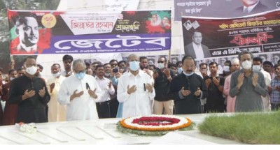 খালেদা জিয়ার জ্বর নিয়ন্ত্রণে : মির্জা ফখরুল খালেদা জিয়ার জ্বর নিয়ন্ত্রণে : মির্জা ফখরুল