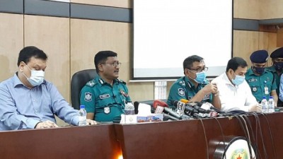 অকারণে ঘর থেকে বের হলেই গ্রেপ্তার: ডিএমপি কমিশনার অকারণে ঘর থেকে বের হলেই গ্রেপ্তার: ডিএমপি কমিশনার 