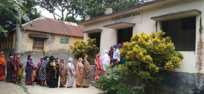 সমস্যা জর্জরিত কমিউনিটি ক্লিনিক থেকে সেবা বঞ্চিত সিরাজদিখানবাসী