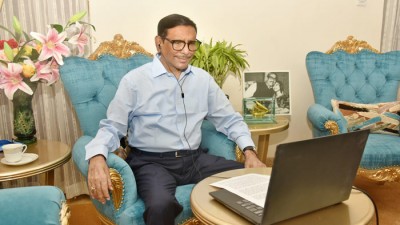 আরেকটা ওয়ান-ইলেভেন সৃষ্টি করতে কুশীলবরা এখনো ষড়যন্ত্র করছে: সেতুমন্ত্রী আরেকটা ওয়ান-ইলেভেন সৃষ্টি করতে কুশীলবরা এখনো ষড়যন্ত্র করছে: সেতুমন্ত্রী