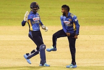 ভারতকে হারিয়ে সিরিজে সমতা ফেরাল শ্রীলংকা ভারতকে হারিয়ে সিরিজে সমতা ফেরাল শ্রীলংকা