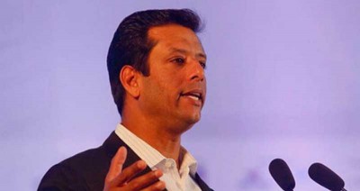নিজের পরিবারকে বাঁচাতে টিকা নেওয়ার দায়িত্ব আপনার: জয় নিজের পরিবারকে বাঁচাতে টিকা নেওয়ার দায়িত্ব আপনার: জয়