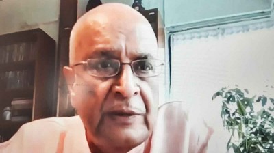 রেমিট্যান্স খাতের জাদু শেষ হতে চলেছে : দেবপ্রিয় ভট্টাচার্য রেমিট্যান্স খাতের জাদু শেষ হতে চলেছে : দেবপ্রিয় ভট্টাচার্য