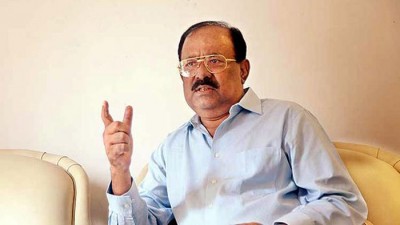 স্মৃতি মেয়েটিকে কারা পরীমনি বানিয়েছে-তাঁরা কোথায়? স্মৃতি মেয়েটিকে কারা পরীমনি বানিয়েছে-তাঁরা কোথায়?
