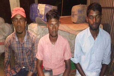 ব্রাহ্মণবাড়িয়ায় ট্রলার ডুবি: দুই সহযোগীসহ মাঝি আটক