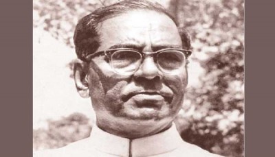 প্রখ্যাত সাংবাদিক আবুল মনসুর আহমদের জন্মবার্ষিকী আজ প্রখ্যাত সাংবাদিক আবুল মনসুর আহমদের জন্মবার্ষিকী আজ