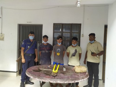 শ্রীনগরে ছিনতাইকারী চক্রের ৩ সদস্য গ্রেপ্তার