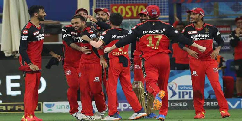 হার্শাল প্যাটেলের হ্যাটট্রিকে অবশেষে জয়ে ফিরলো ব্যাঙ্গালুরু হার্শাল প্যাটেলের হ্যাটট্রিকে অবশেষে জয়ে ফিরলো ব্যাঙ্গালুরু