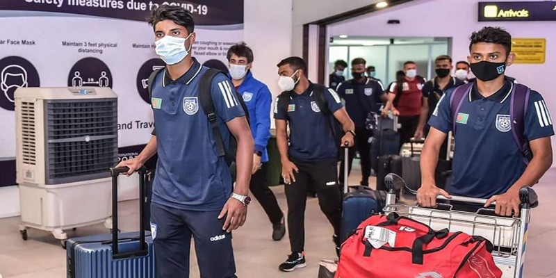 সাফ চ্যাম্পিয়নশিপ ফুটবল খেলতে মালদ্বীপে জামাল ভূঁইয়ারা সাফ চ্যাম্পিয়নশিপ ফুটবল খেলতে মালদ্বীপে জামাল ভূঁইয়ারা