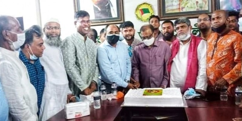 লৌহজংয়ে জননেত্রী শেখ হাসিনার ৭৫তম জন্মদিন উদযাপিত লৌহজংয়ে জননেত্রী শেখ হাসিনার ৭৫তম জন্মদিন উদযাপিত