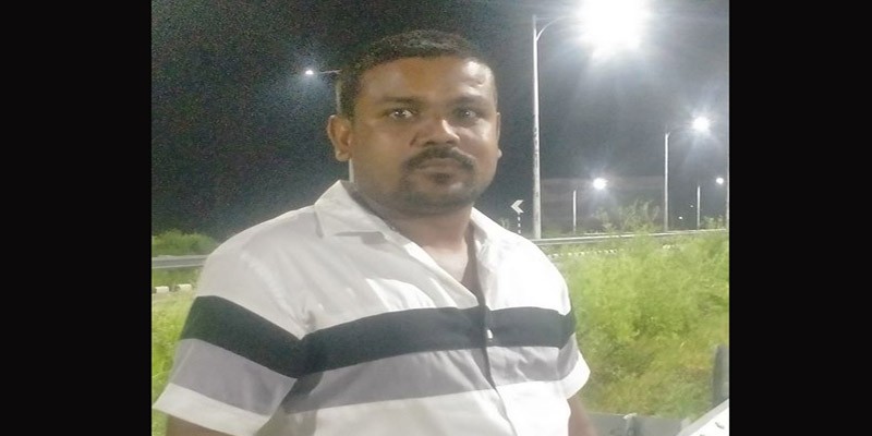 বাগেরহাটে ঠিকাদারকে গুলির ঘটনায় আটক এক, পিস্তল উদ্ধার বাগেরহাটে ঠিকাদারকে গুলির ঘটনায় আটক এক, পিস্তল উদ্ধার