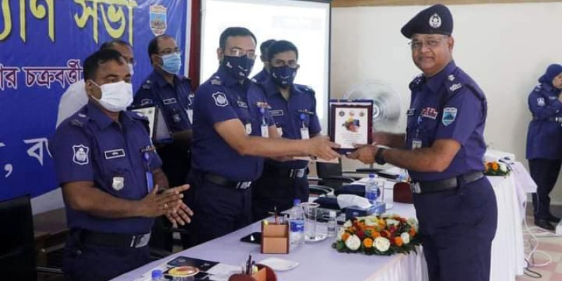 রাজিউর রহমান জেলার শ্রেষ্ঠ সার্কেল অফিসার নির্বাচিত রাজিউর রহমান জেলার শ্রেষ্ঠ সার্কেল অফিসার নির্বাচিত