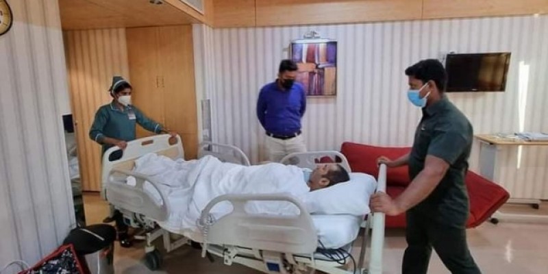 আইসিইউতে ক্রিকেটার মোশাররফ রুবেলের জন্য দোয়া কামনা স্ত্রীর আইসিইউতে ক্রিকেটার মোশাররফ রুবেলের জন্য দোয়া কামনা স্ত্রীর