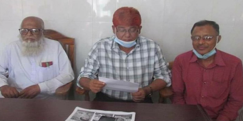 শিবগঞ্জে নৌকা প্রতীক চেয়ারম্যান প্রার্থীর সংবাদ সম্মেলন শিবগঞ্জে নৌকা প্রতীক চেয়ারম্যান প্রার্থীর সংবাদ সম্মেলন