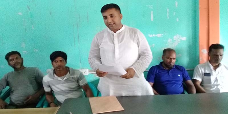 শ্রীনগরের বাঘড়ার স্বতন্ত্র প্রার্থীর কর্মীকে হুমকির ঘটনায় সংবাদ সম্মেলন শ্রীনগরের বাঘড়ার স্বতন্ত্র প্রার্থীর কর্মীকে হুমকির ঘটনায় সংবাদ সম্মেলন
