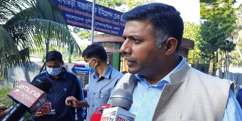 নভেম্বরেই চালু হচ্ছে ভারতের ট্যুরিস্ট ভিসা নভেম্বরেই চালু হচ্ছে ভারতের ট্যুরিস্ট ভিসা