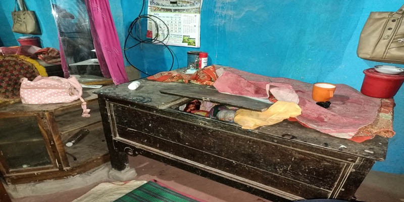 শিবগঞ্জে জমি কিনতে ব্যর্থ হয়ে জমির মালিকের বাড়িতে হামলা শিবগঞ্জে জমি কিনতে ব্যর্থ হয়ে জমির মালিকের বাড়িতে হামলা