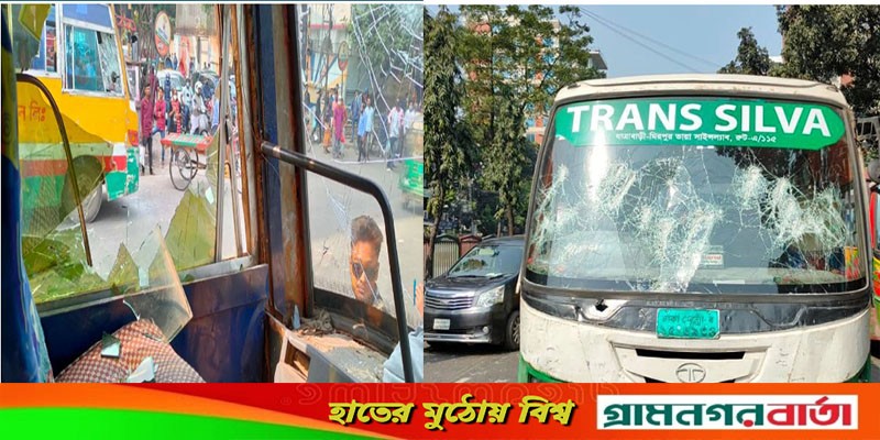 হাফ পাসের দাবিতে শিক্ষার্থীদের গাড়ি ভাঙচুর, সড়ক অবরোধ হাফ পাসের দাবিতে শিক্ষার্থীদের গাড়ি ভাঙচুর, সড়ক অবরোধ