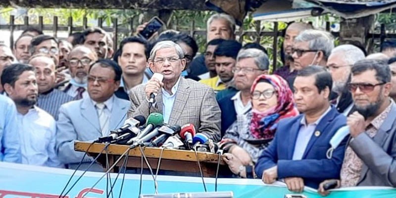 খালেদা জিয়ার অবস্থা সংকটাপন্ন, আবারও রক্তক্ষরণ হচ্ছে: ফখরুল খালেদা জিয়ার অবস্থা সংকটাপন্ন, আবারও রক্তক্ষরণ হচ্ছে: ফখরুল