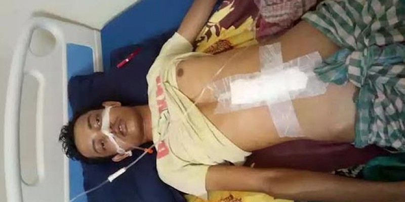 বাগেরহাটে কলার সাথে সুচঁ খাওয়ানোর অভিযোগ বাগেরহাটে কলার সাথে সুচঁ খাওয়ানোর অভিযোগ